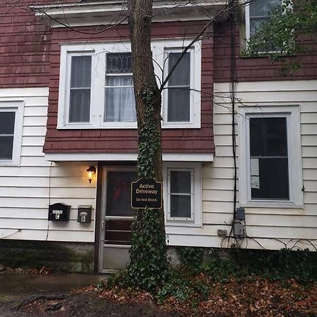 Large Bakery Apartment - Central Downtown Location Fredonia エクステリア 写真